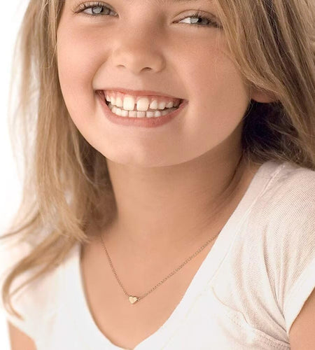 Heart Initial Necklaces for Women Girls - 14K Gold Filled Heart Pendant Letter Alphabet Necklace Tiny Initial Necklaces for Women Kids Child Heart Letter Initial Necklace Birthday Gifts for Girls